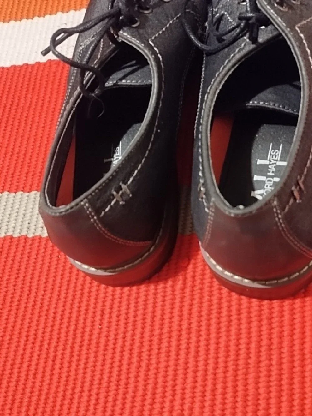 Men's Black Lace-Up Derby Shoes by Ashford Hayes Size 11M In VGC.